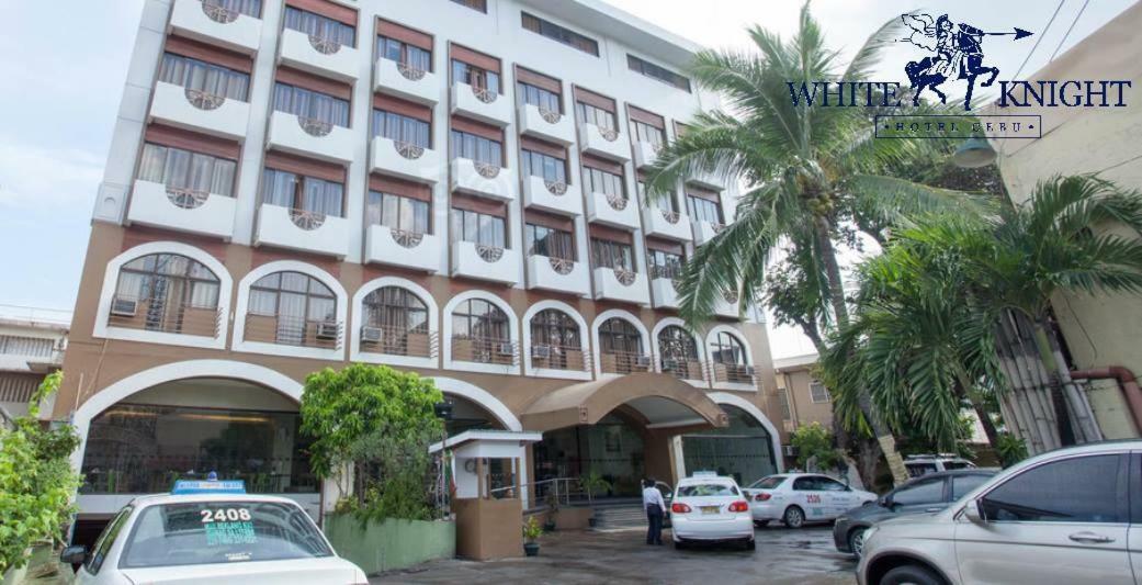 White Knight Hotel Cebu Exterior photo